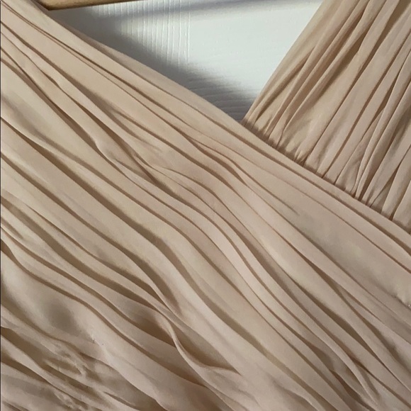 Dress - Picture 4 of 5